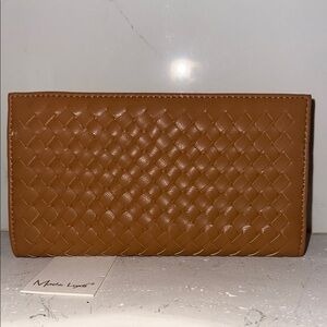 Moda Luxe Tan Woven Wallet